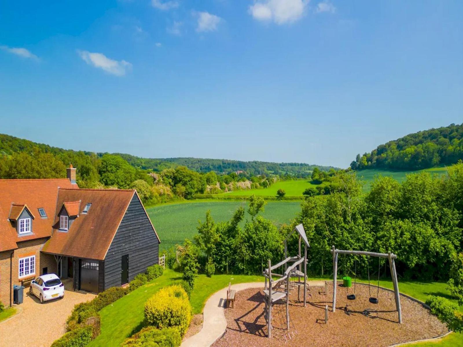 Pass The Keys Bright Spacious Chilterns Hideaway Villa Saunderton Buitenkant foto